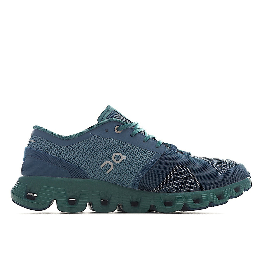 On Running Shoes – Black & Orange