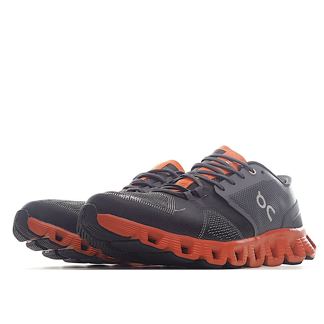 On Running Shoes – Black & Orange