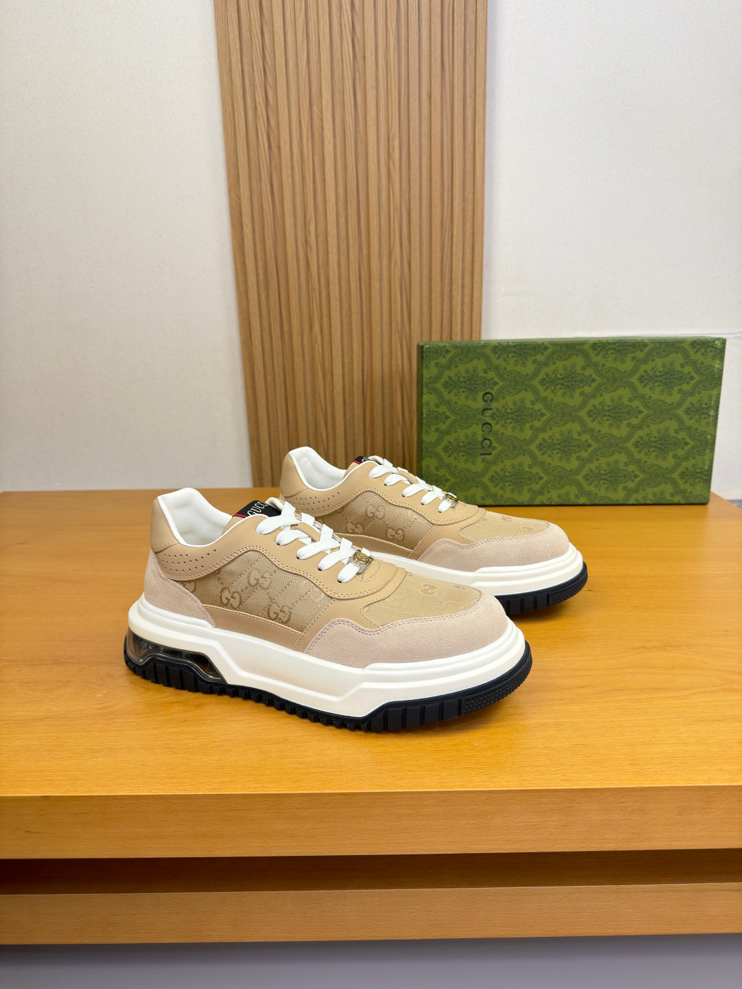 Gucci Casual Sneakers