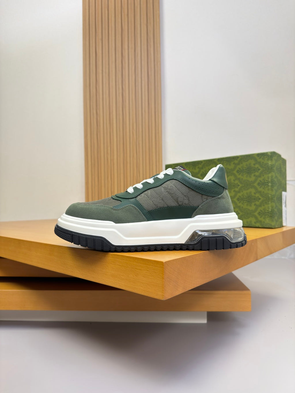 Gucci Casual Sneakers
