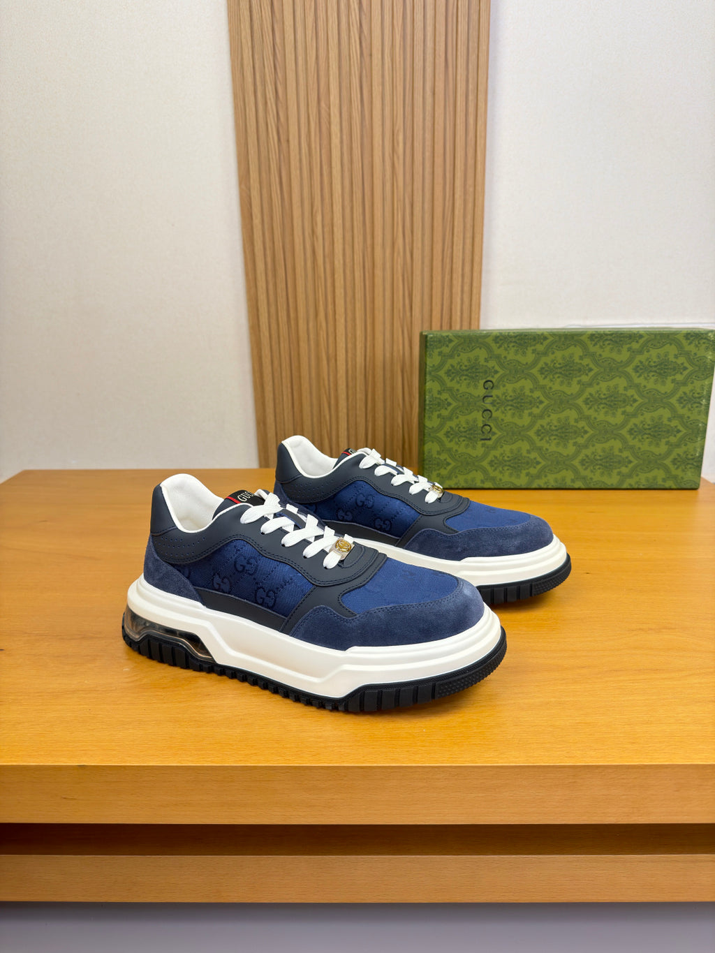 Gucci Casual Sneakers