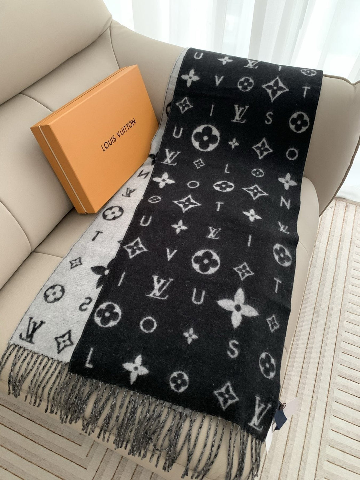Louis Vuitton Black and Gray Reversible Cashmere Scarf