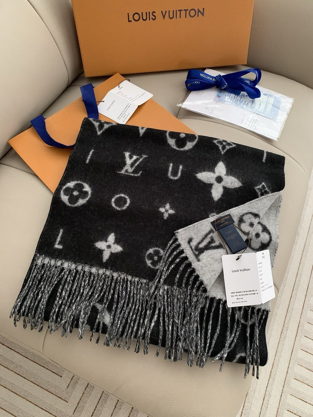 Louis Vuitton Black and Gray Reversible Cashmere Scarf
