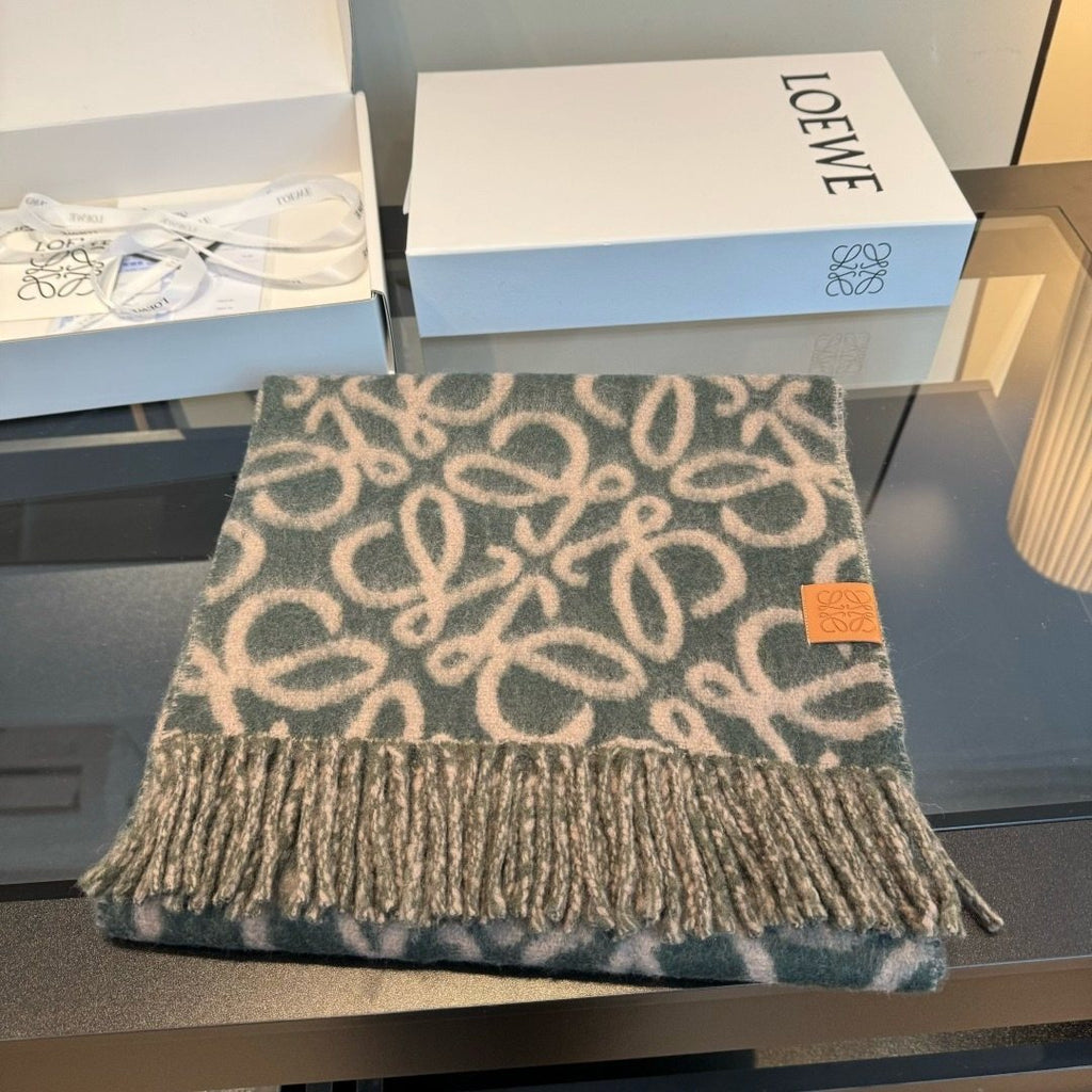 Loewe Loop Motif Fringed Scarf