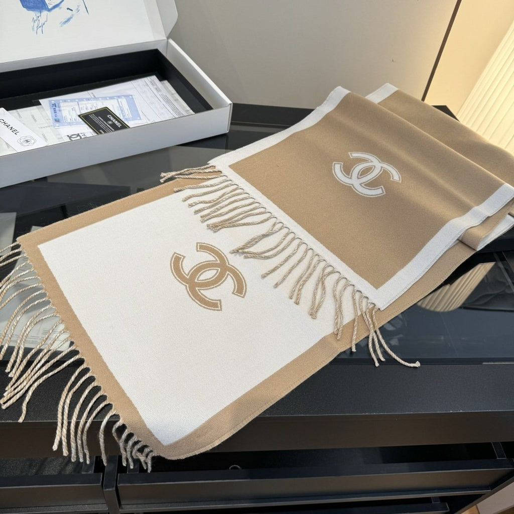 Chanel Contrast-Border Two-Tone Fringed Scarf