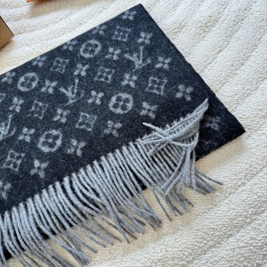 Louis Vuitton Men's Monogram Fringe Scarf - 30 x 180 cm