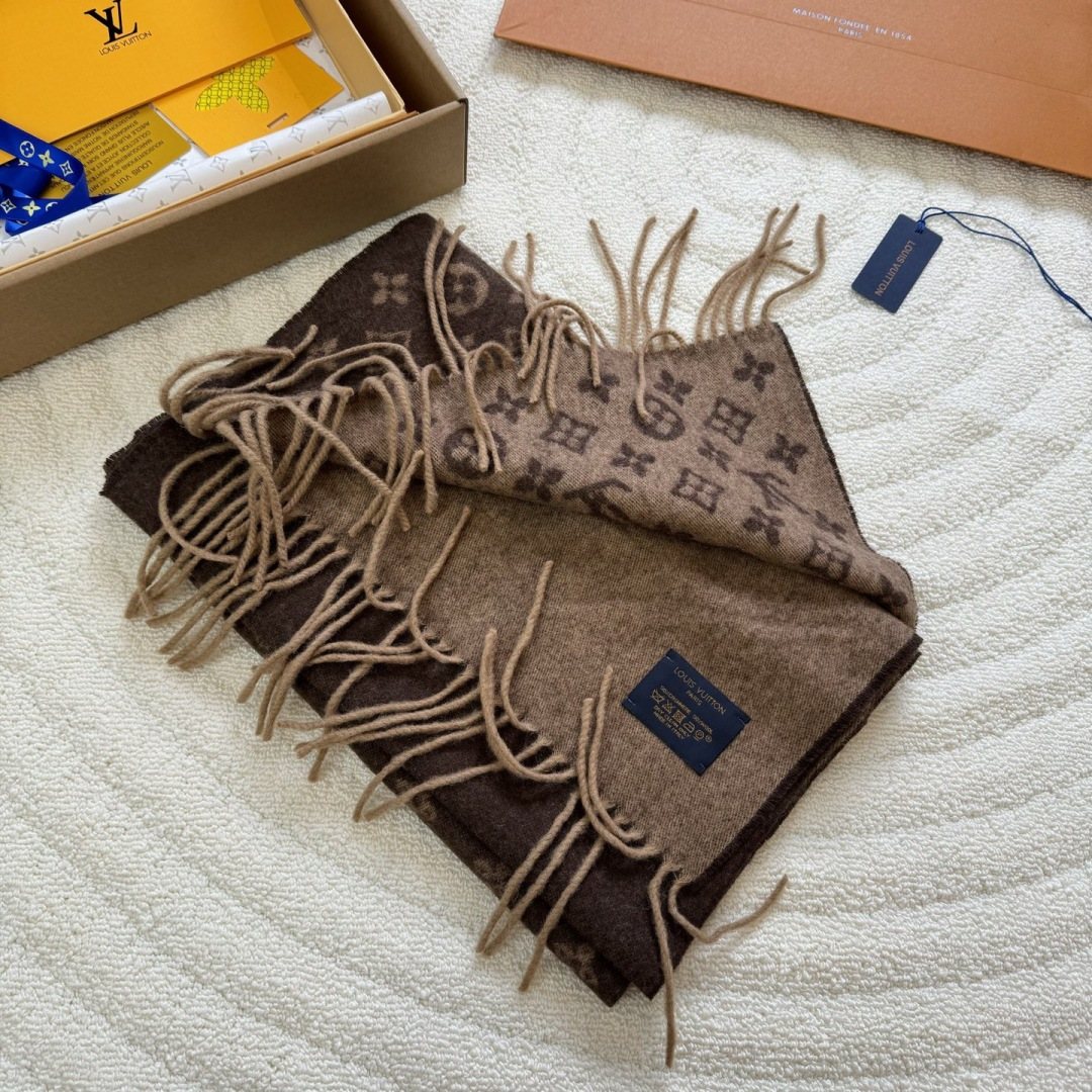 Louis Vuitton Two-Tone Reversible Monogram Scarf - 30 x 180 cm