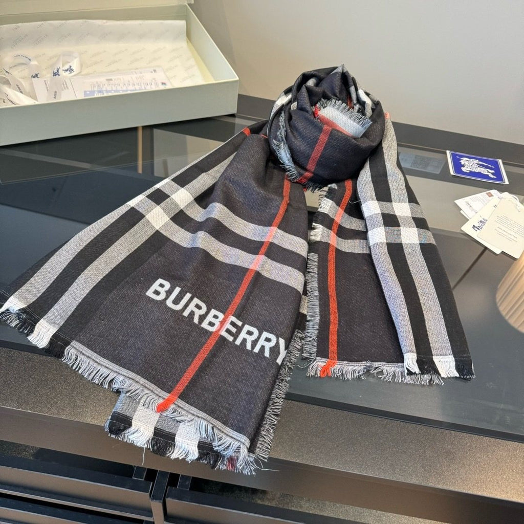 Burberry Bold Check Fringed Scarf - 110 x 200 cm