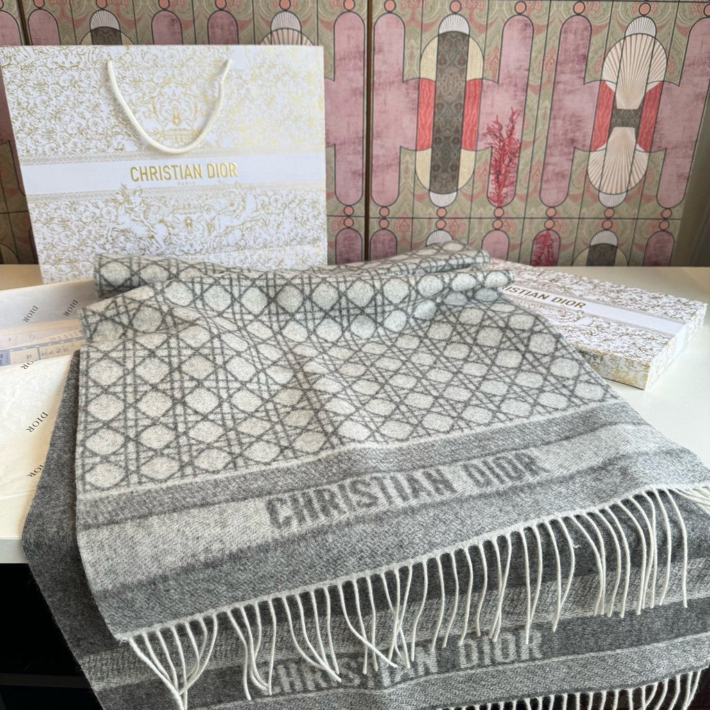 Dior Geometric Woven Scarf with Lettered Border